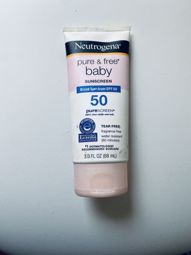 Neutrogena Pure & Free® Baby Sunscreen Lotion Broad Spectrum SPF 50 review photo by myamoon1