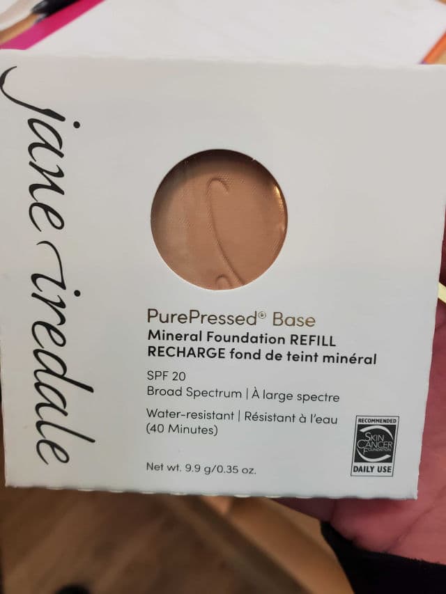Jane Iredale PurePressed Base Mineral Foundation SPF 20 review photo by analaskanadventurer