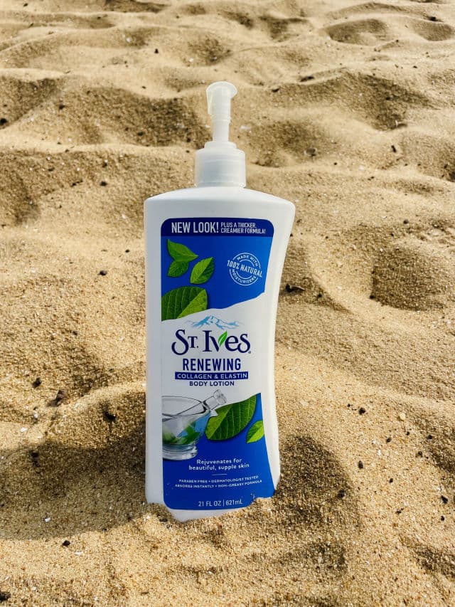 St. Ives Soothing Oatmeal and Shea Butter Body Lotion review photo by thezionnnn