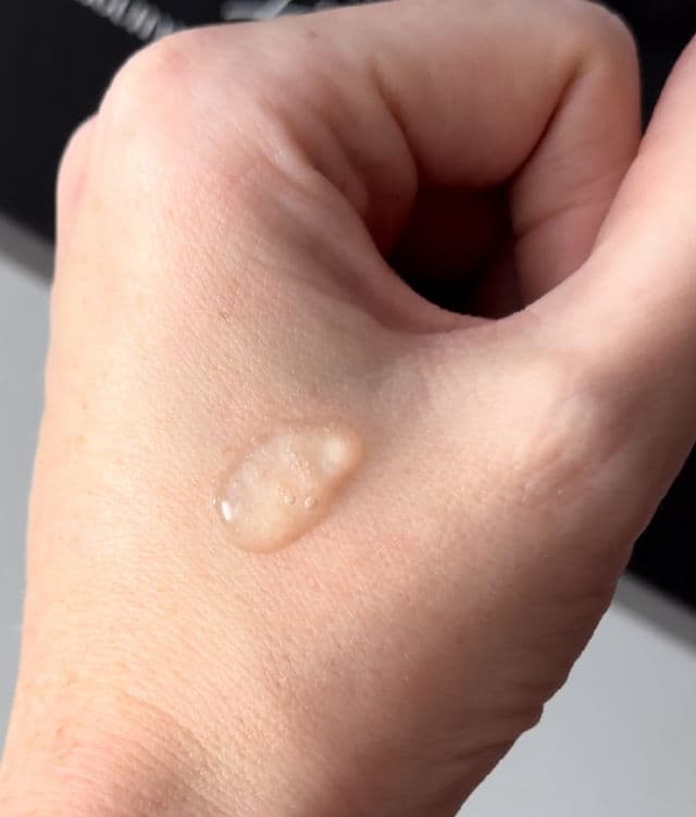 Miguhara Vegan Skin Relief Soothing Essener review photo by LovelySkinCare