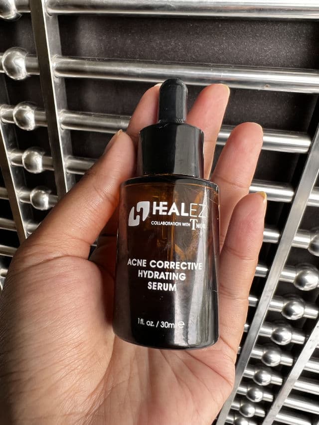 Healez Healez x Tmor Acne Corrective Hydrating Serum review photo by Neesahassan