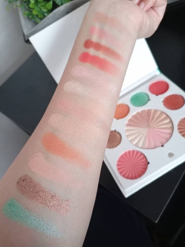 OFRA Mini Mix Face Palette - Good To Go review photo by Jeenaa