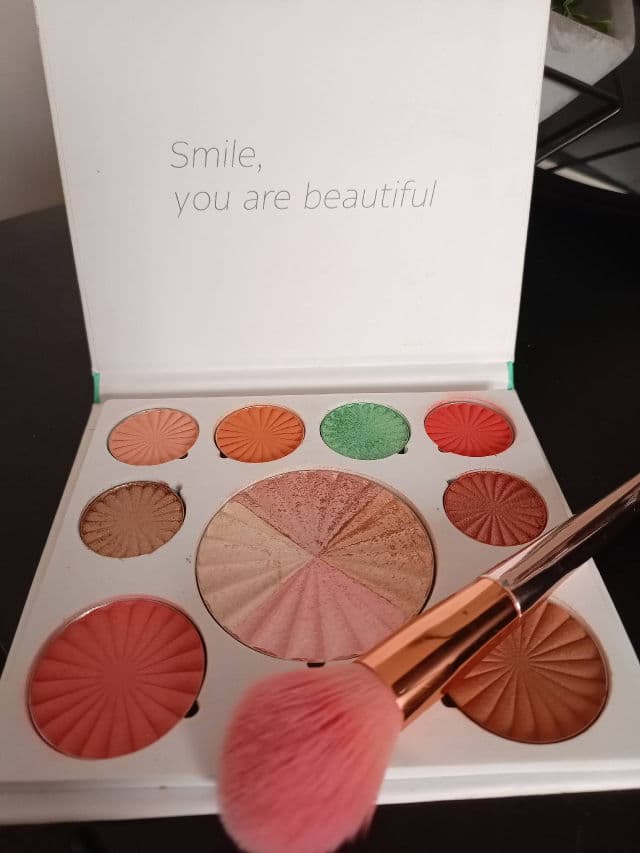 OFRA Mini Mix Face Palette - Good To Go review photo by Jeenaa