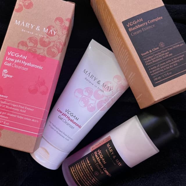 Vegan Blackberry Complex Cream Essence product review