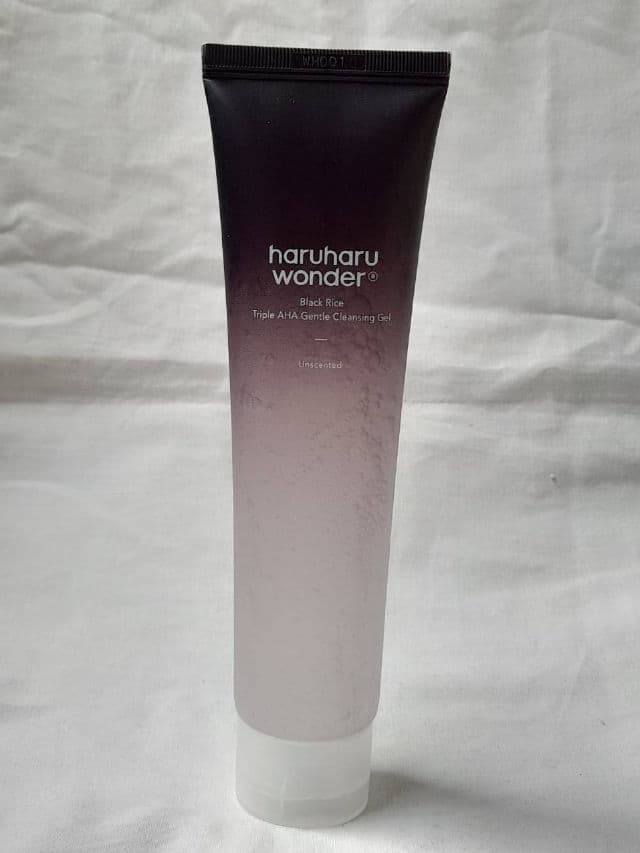 HaruHaru WONDER Black Rice Triple AHA Gentle Cleansing Gel review photo by skinwithe1
