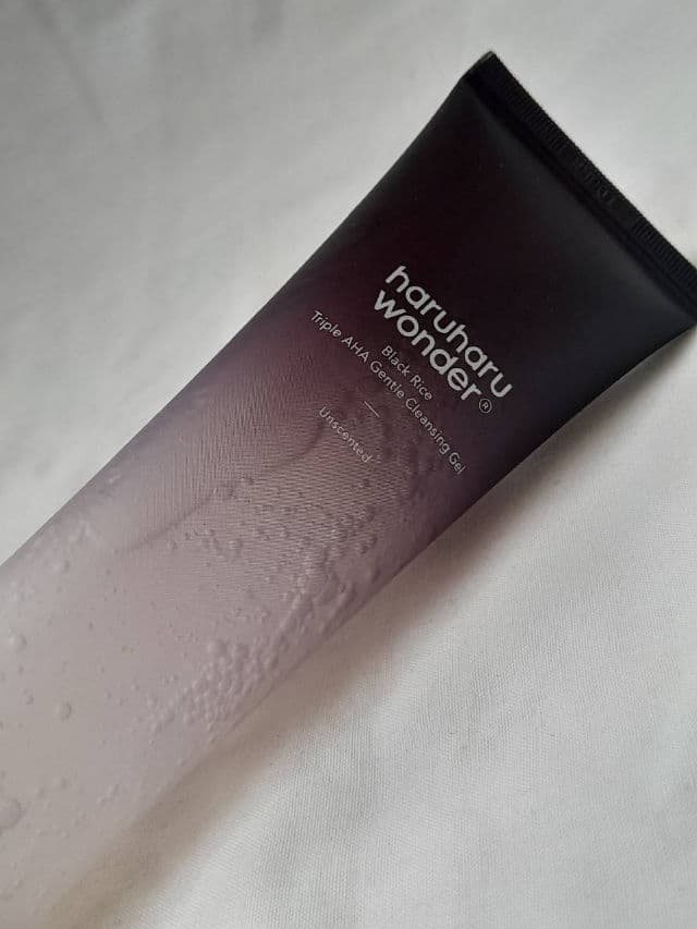 HaruHaru WONDER Black Rice Triple AHA Gentle Cleansing Gel review photo by skinwithe1