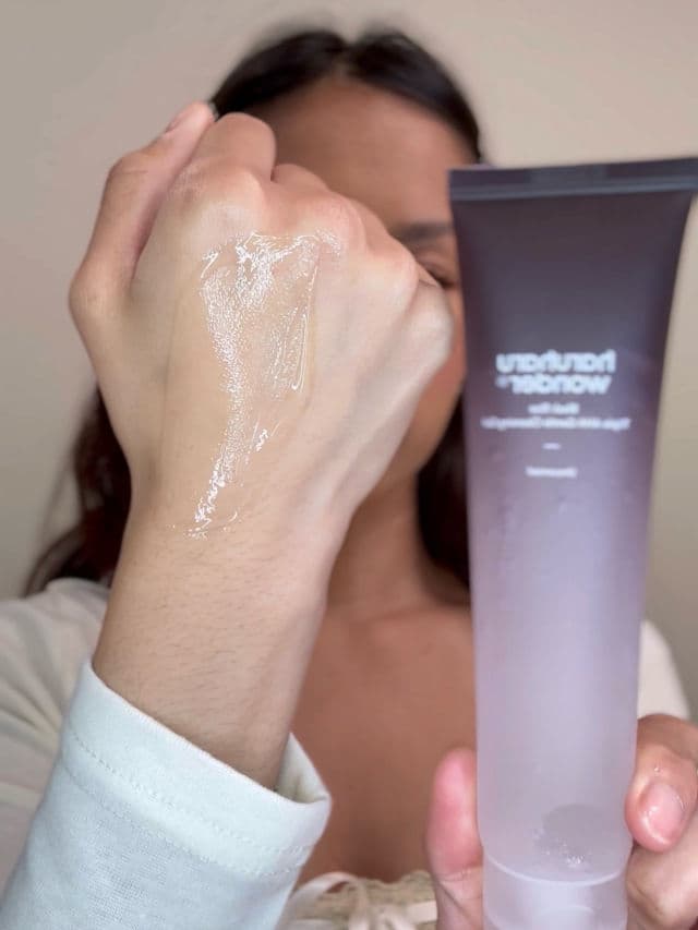 HaruHaru WONDER Black Rice Triple AHA Gentle Cleansing Gel review photo by kirstinangela