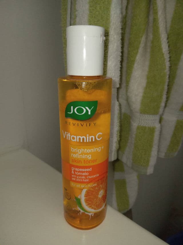 Joy Vitamin C & Natural AHA Brightening Refining Toner review photo by Rebecarbarcelo