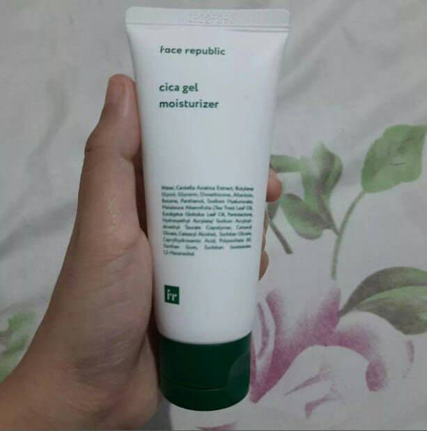 Face Republic Cica Gel Moisturizer review photo by NadlyneHanna