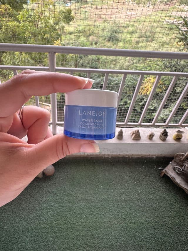 Laneige Water Bank Moisture Cream review photo by NEWSKIN