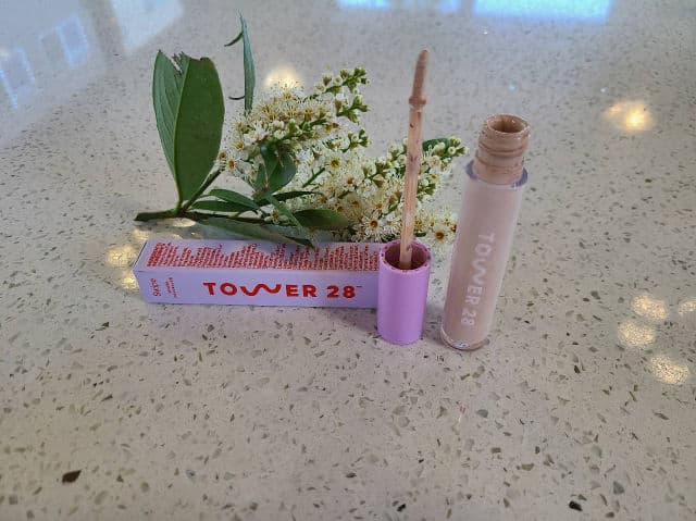 Tower 28 Beauty Swipe Hydrating Serum Concealer review photo by AnnaSassin