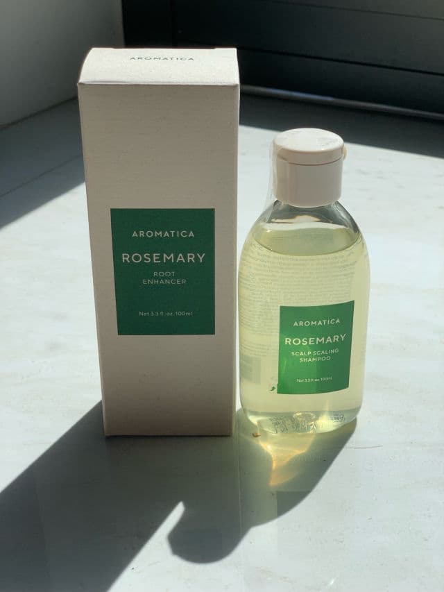 Aromatica Rosemary Scalp Scaling Shampoo review photo by kasluvskincare