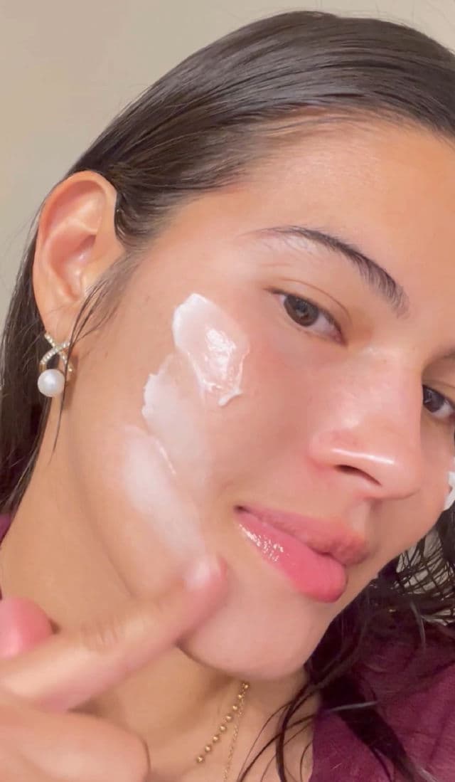 HANSKIN Vitamin A Glow Retinol Serum review photo by Alatinaandagolden