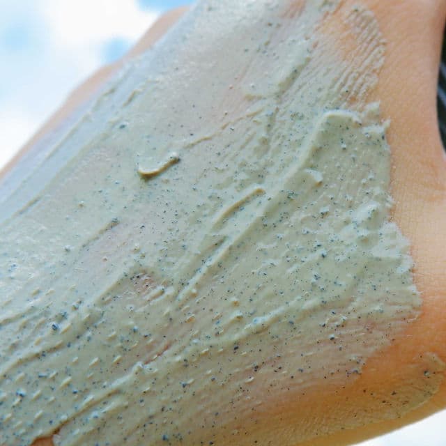 ISNTREE Real Mugwort Clay Mask review photo by htebbethhteb