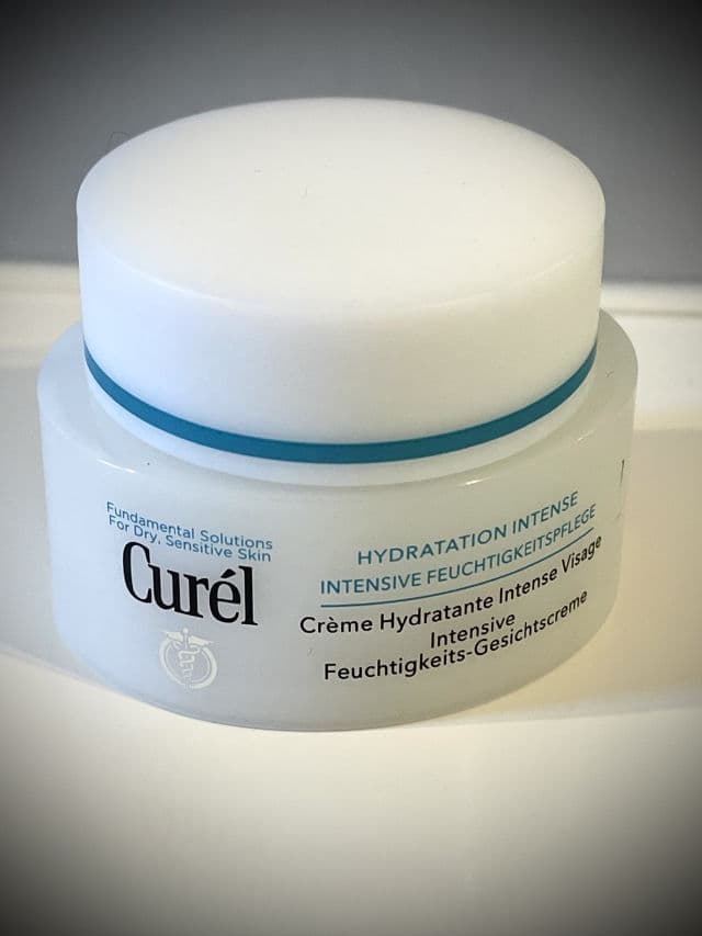 Curel Intensive Moisture Facial Cream review photo by Papillon