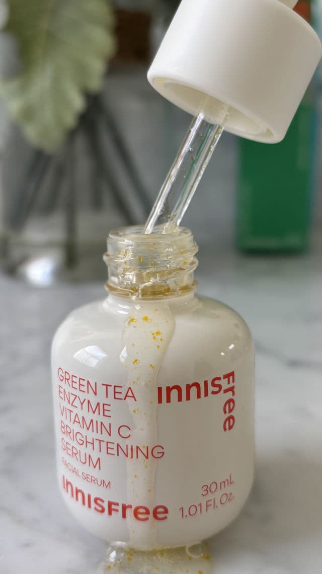 INNISFREE Green Tea Enzyme Vitamin C Brightening Serum review photo by IGOhmymichie