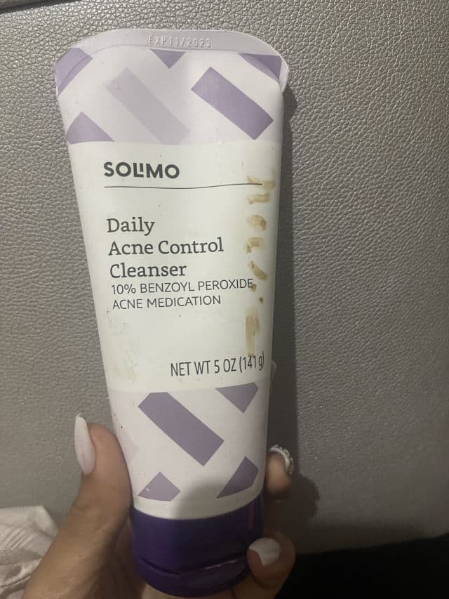Solimo Daily Acne Control Cleanser review photo by cherlint