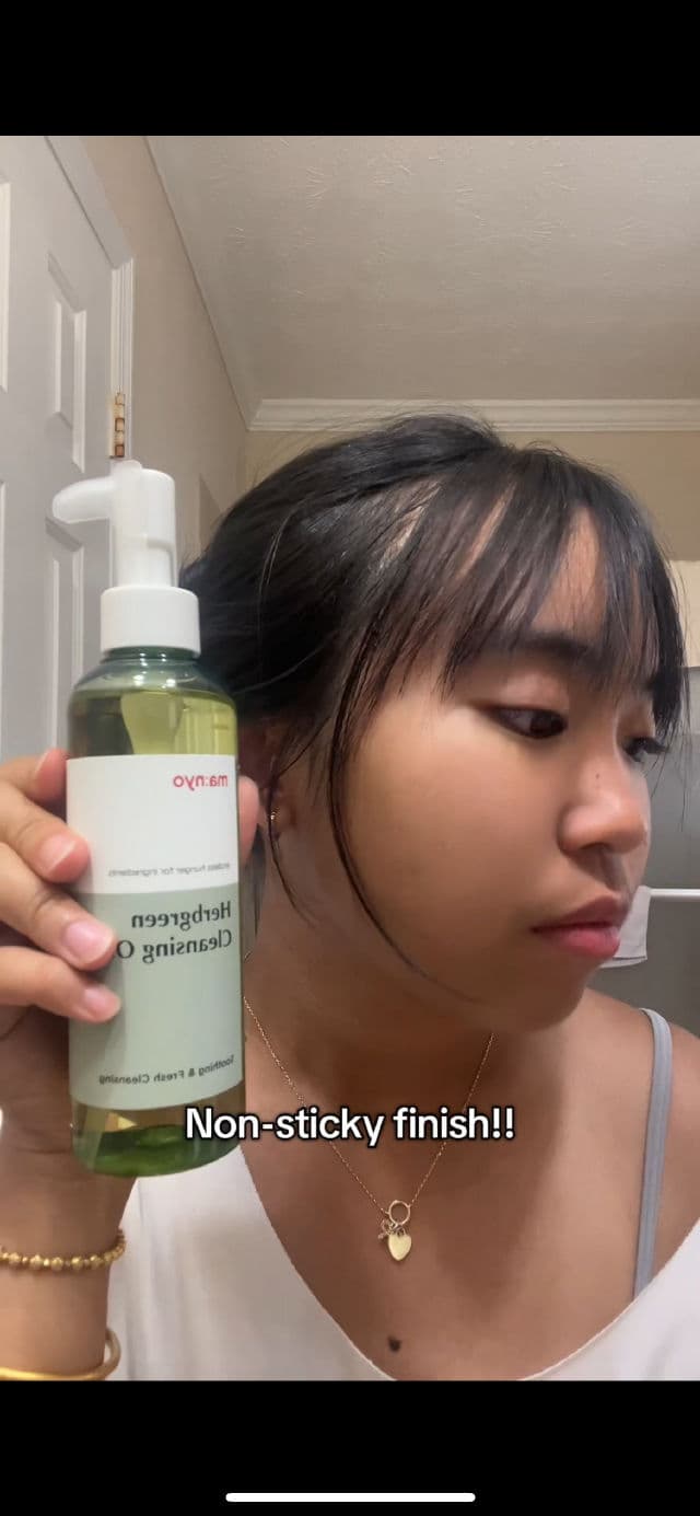 manyo Herb Green Cleansing Oil review photo by HongIdream