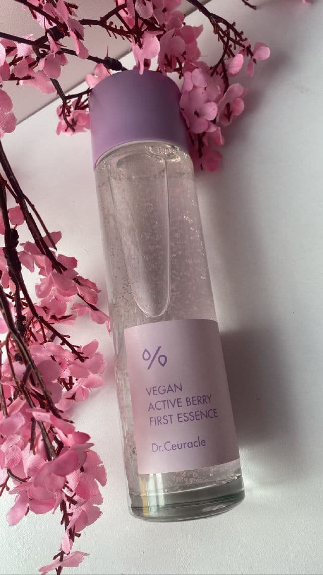 Vegan Active Berry First Essence product review