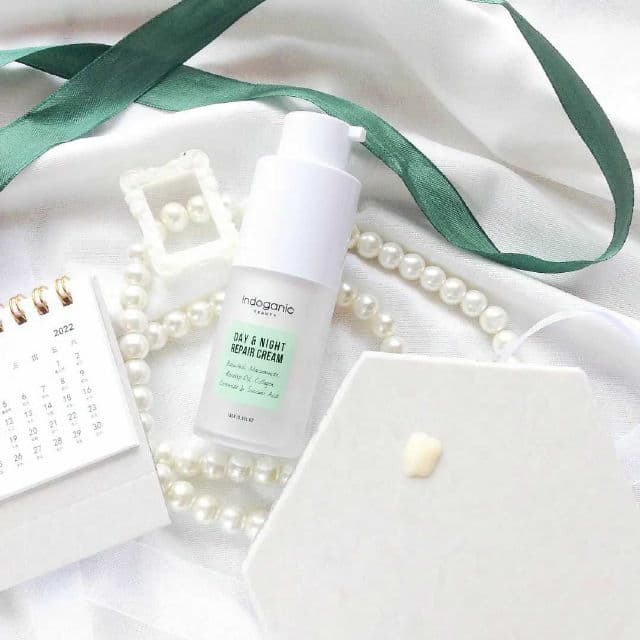 Indoganic Day & Night Repair Cream review photo by moellyc