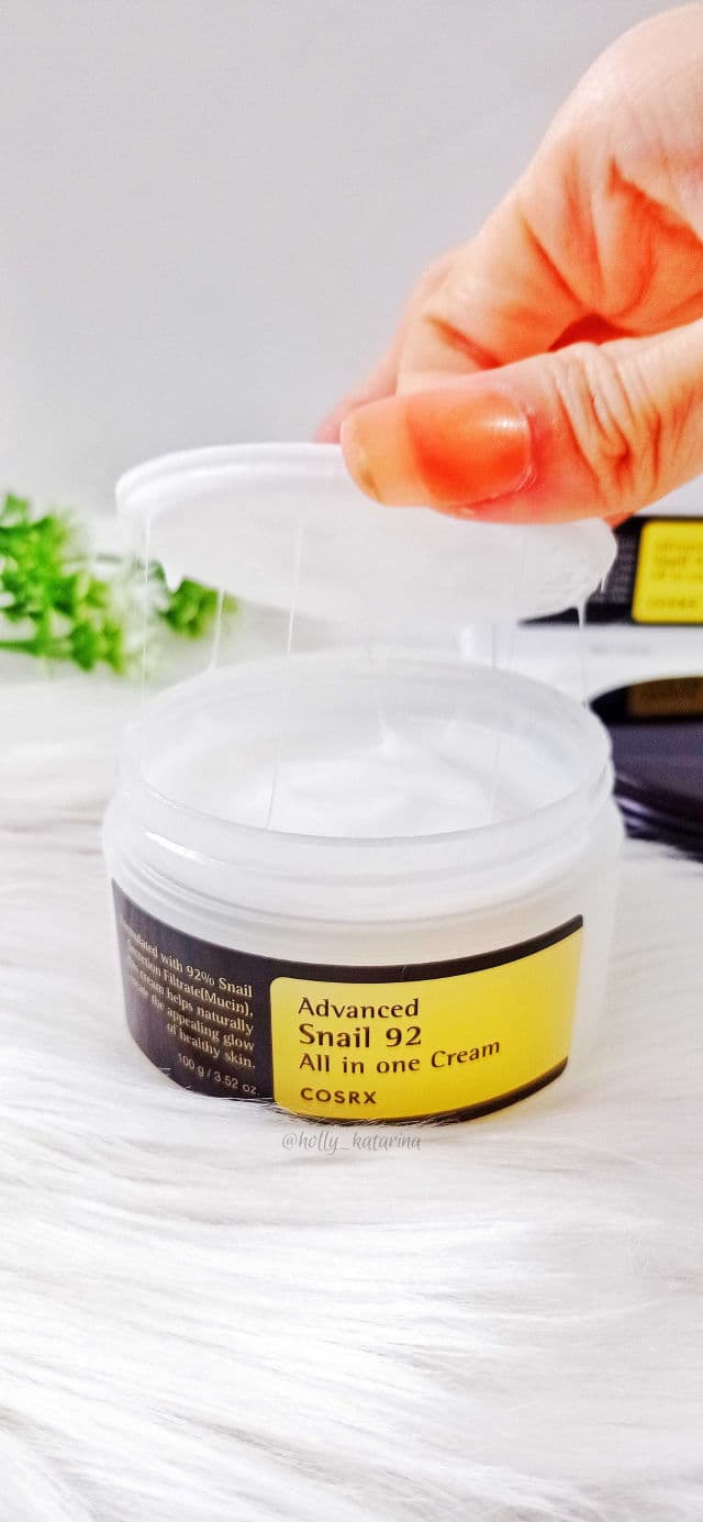 COSRX Advanced Snail 92 All-in-One Cream review photo by Hollykatarina