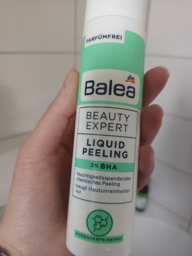 Balea Beauty Expert Liquid Peeling 2% BHA review photo by MayoAna