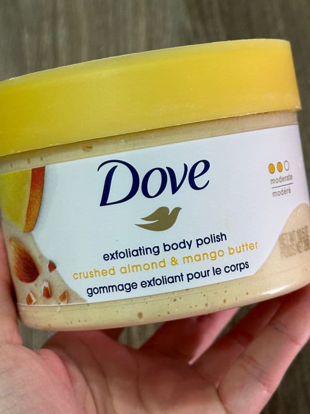 Dove Exfoliating Body Polish Crushed Almond & Mango Butter review photo by pris9