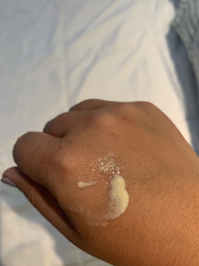 Eucerin Sun Fluid Sensitive Protect SPF 50+ review photo by cams99