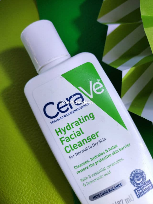 CeraVe Hydrating Facial Cleanser review photo by devydshop