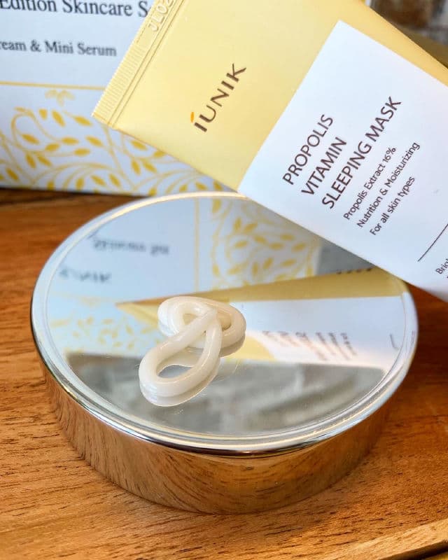 Propolis Vitamin Sleeping Mask product review