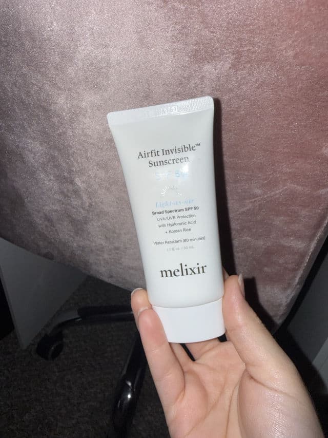 Melixir Airfit Invisible Sunscreen SPF50+ PA++++ review photo by yilenapd