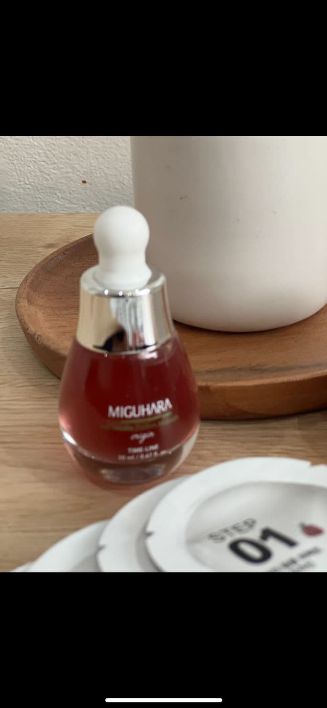 Miguhara Anti-Wrinkle Effect Ampoule review photo by chino