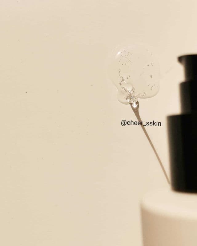 Jumiso Snail EX Ultimate Boost Facial Essence review photo by Cheersskin