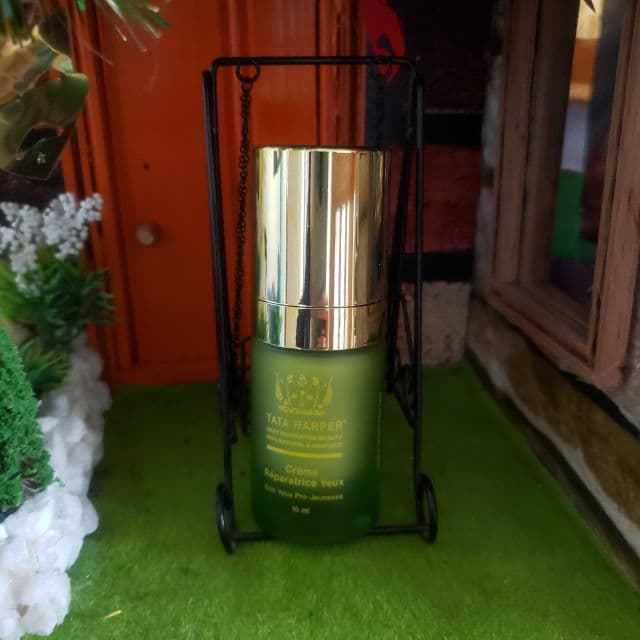 Tata Harper Restorative Eye Creme review photo by mandyprg