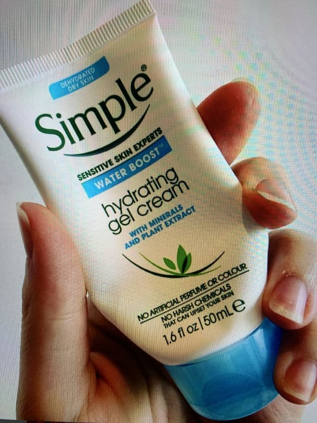 Simple Protect 'n' Glow Rest & Reset 72H Hydrating Gel review photo by Aleksa