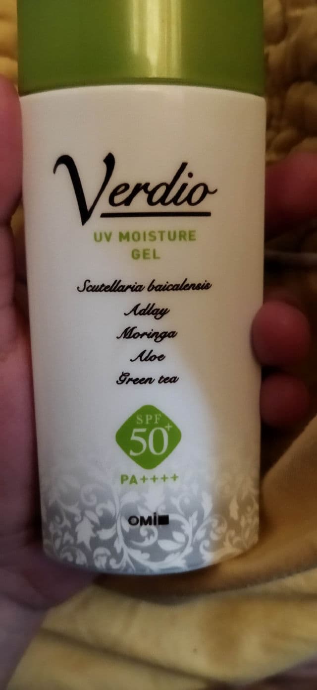 Verdio UV Moisture Gel SPF50+ PA++++ review photo by Christinece