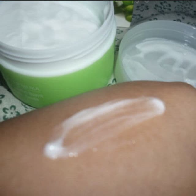 Safi Naturals Facial Moisturiser with Aloe Vera Extract & Habbatus Sauda review photo by Cdal