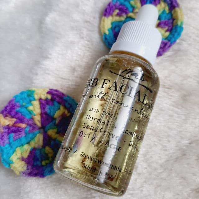 rraw Oily / Acne Herb Facial Serum review photo by IvyPedrozo