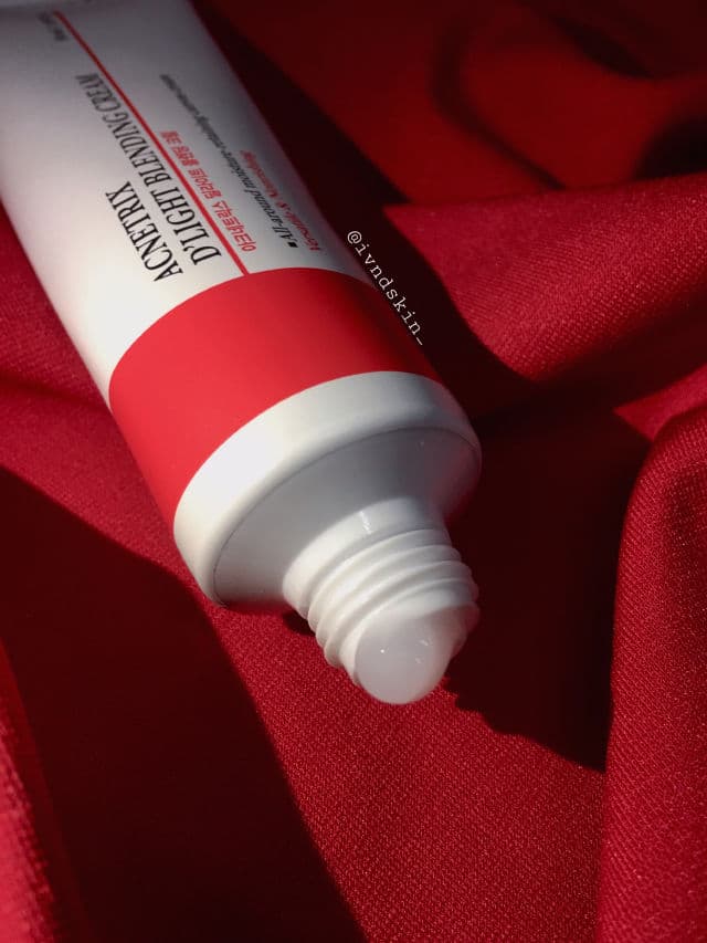 J'sDerma Acnetrix Blending Cream review photo by Ivylinda
