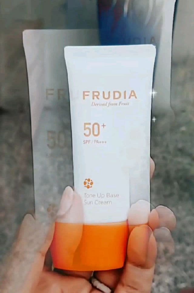 Frudia Tone Up Base Sun Cream SPF50+ PA+++ review photo by KayJoy