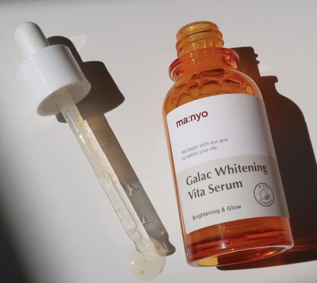 manyo Galac Whitening Vita Serum review photo by Laoyi