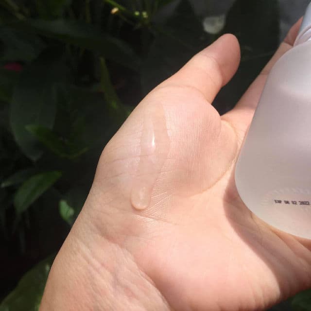 Muldream Vegan Clear Skin AHA PHA Ampoule review photo by LizhReview
