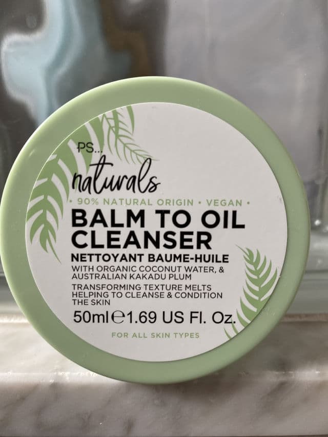 PS Primark Naturals Balm To Oil Cleanser review photo by MiriamAyet