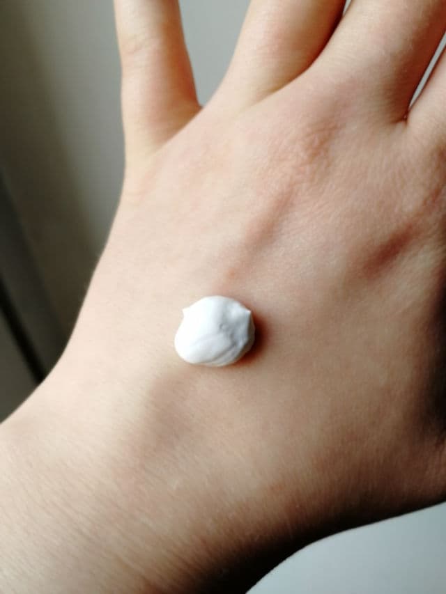 Altruist Dermatologist Sunscreen SPF 30 review photo by hydrationplease