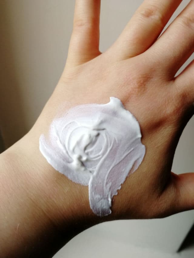 Altruist Dermatologist Sunscreen SPF 30 review photo by hydrationplease