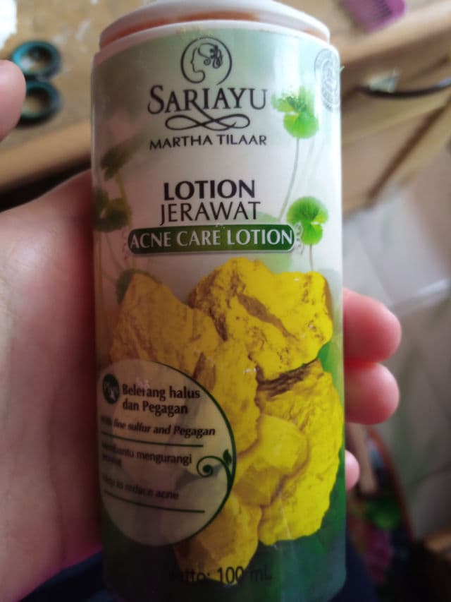 Sariayu Lotion Jerawat Acne Care Lotion review photo by Picky68247