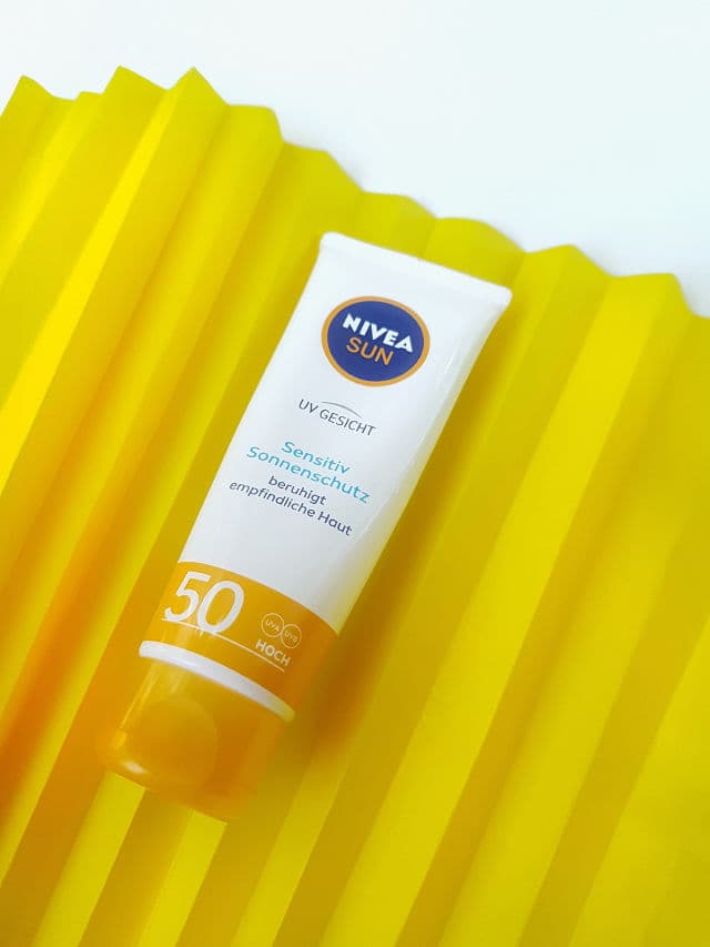 Nivea Sun UV Face Soothing Sensitive Sun Cream SPF50 review photo by SCMemoir