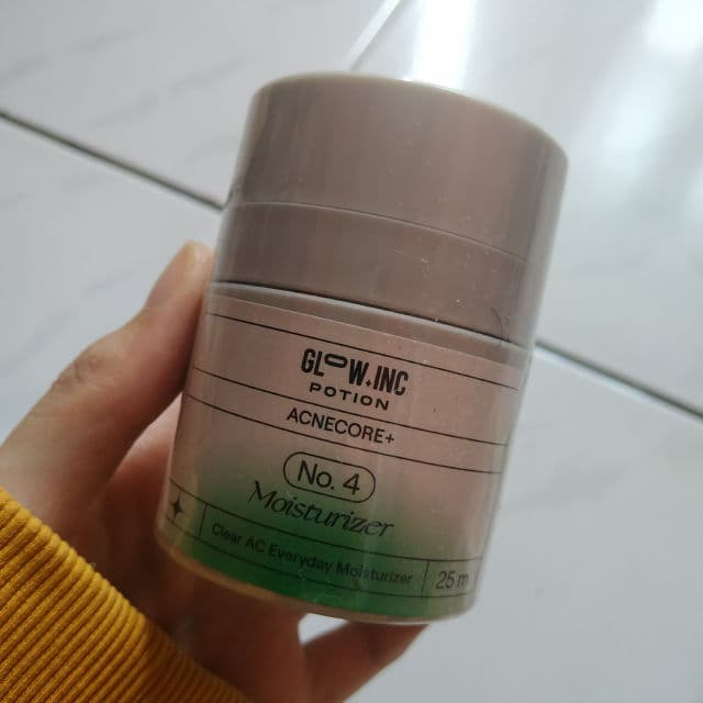 Glow Inc Potion ACNECORE+ Clear AC Everyday Moisturizer review photo by Syifaadzul