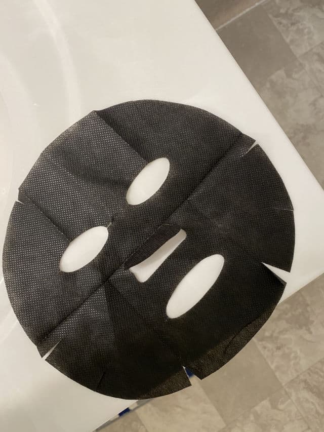 G9 SKIN 3D Volume Gum Mask review photo by Veracity