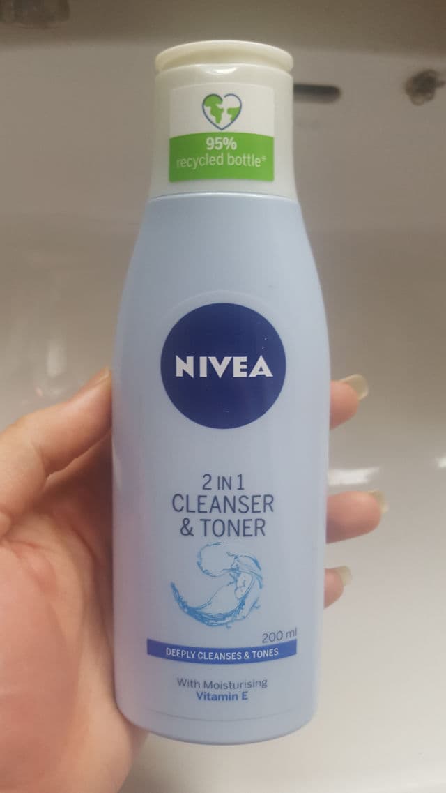 Nivea 2 IN 1 Cleanser & Toner review photo by ViGa
